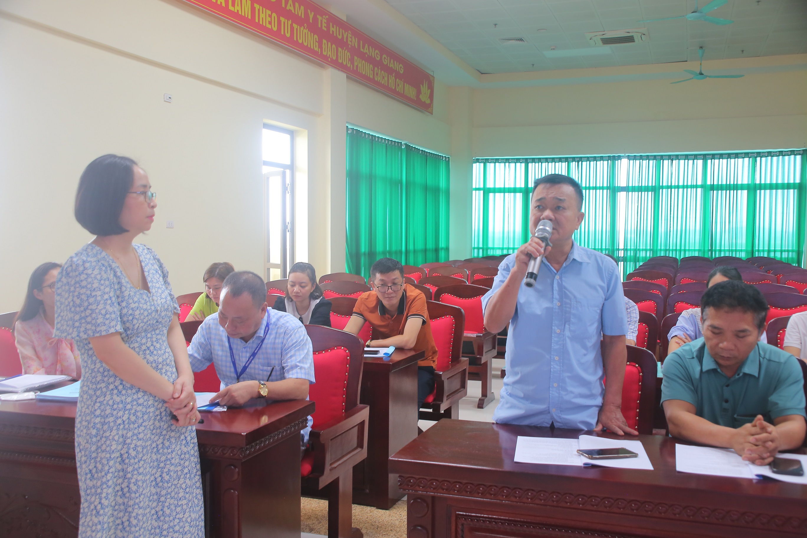 Tập huấn về phòng chống bệnh phong tại huyện Lạng Giang|https://kiemsoatbenhtatbacgiang.vn/chi-tiet-tin-tuc/-/asset_publisher/M0UUAFstbTMq/content/tap-huan-ve-phong-chong-benh-phong-tai-huyen-lang-giang