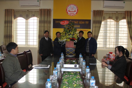 Sở Y tế thăm và chúc tết Trung tâm Kiểm soát bệnh tật tỉnh Bắc Giang