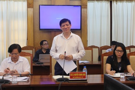 Thứ trưởng Bộ Y tế Nguyễn Thanh Long làm việc với tỉnh Bắc Giang về  công tác quản lý bệnh không...