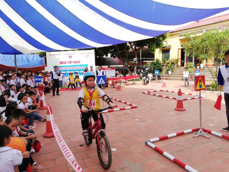 Các kỹ năng đang là yếu tố quan trọng để phát triển bản thân trong xã hội hiện đại. Nếu bạn muốn trở thành một người thành công và giàu kinh nghiệm, bạn cần trau dồi các kỹ năng của mình. Những hình ảnh về những kỹ năng độc đáo và khác biệt sẽ giúp bạn tiến bộ và đạt được mục tiêu trong cuộc đời.